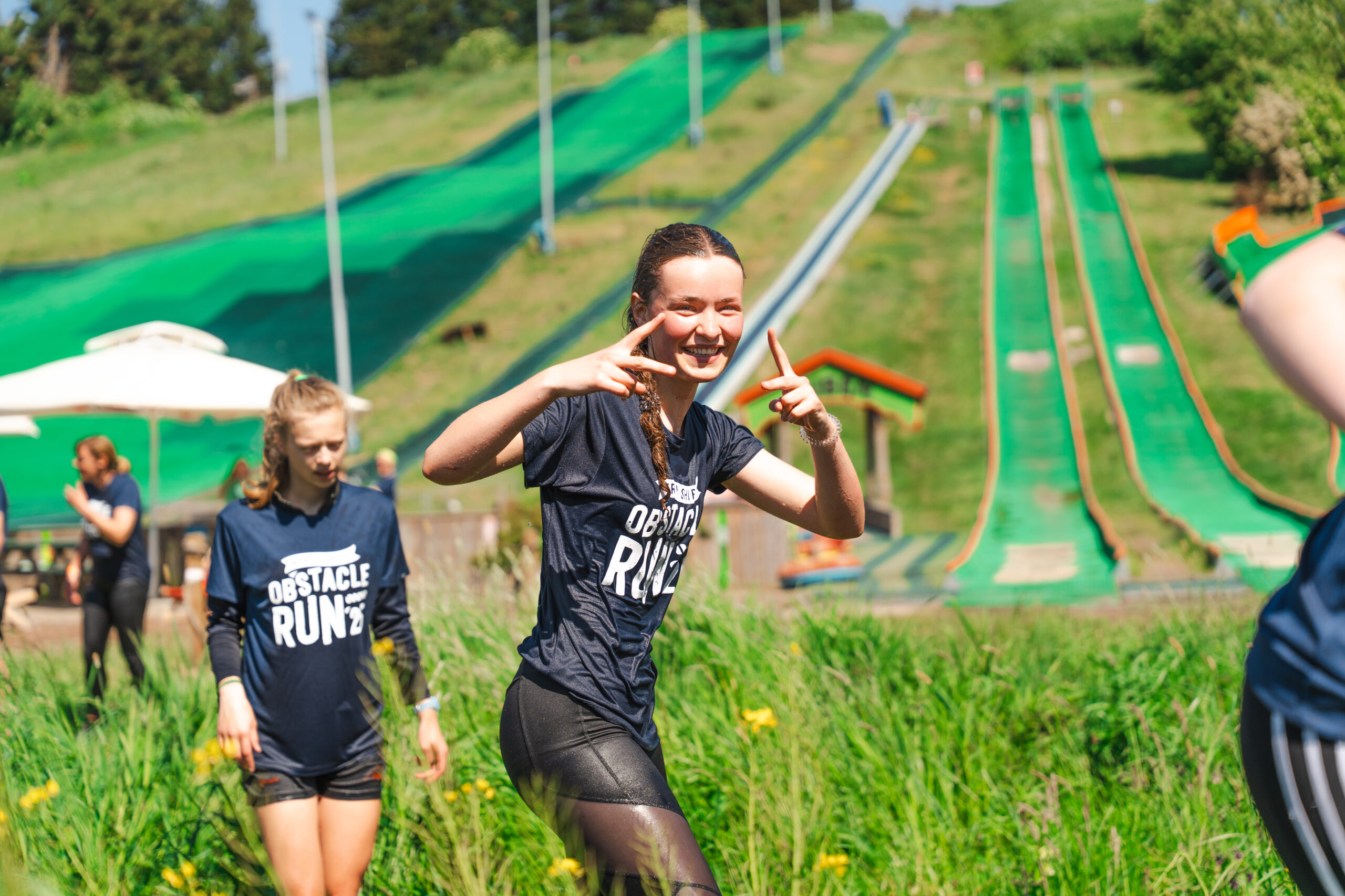 MERCY SHIPS OBSTACLE RUN-190