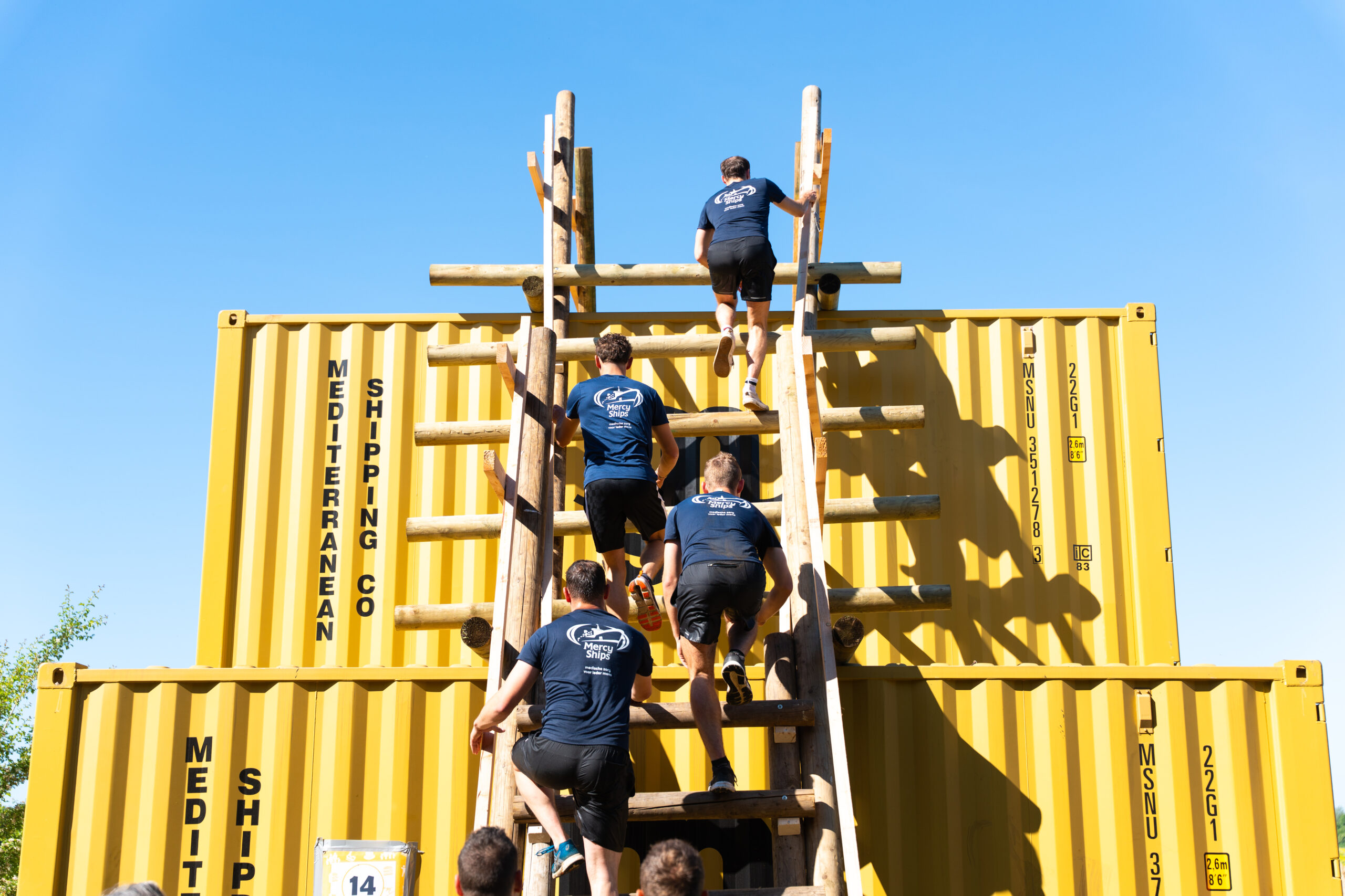 MERCY SHIPS OBSTACLE RUN-45